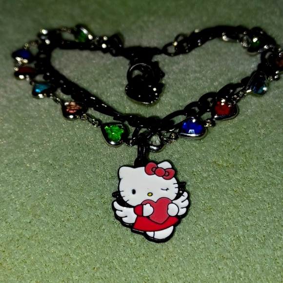 Sanrio Hello Kitty  L💗VE Bracelet - Picture 5 of 6